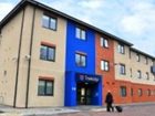 фото отеля Travelodge Bromborough Hotel