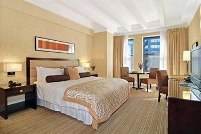 фото отеля Raffaello Hotel Chicago