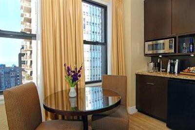 фото отеля Raffaello Hotel Chicago