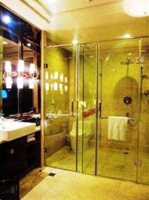 фото отеля Yulin Peoples Grand Hotel