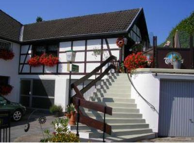 фото отеля Venngasthof Zur Buche Hotel Monschau