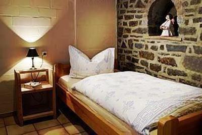 фото отеля Hotel Haus Kylltal