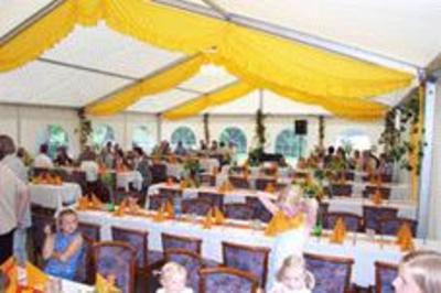 фото отеля Hotel-Restaurant Am Rathaus Grossenkneten