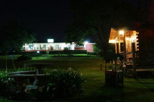 фото отеля Grandpa's Hotel Cartago