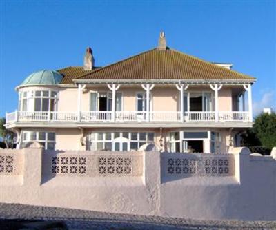 фото отеля Villa Marina Paignton
