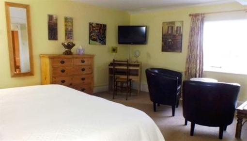 фото отеля Churton Heath Farm Bed & Breakfast Bruera Chester