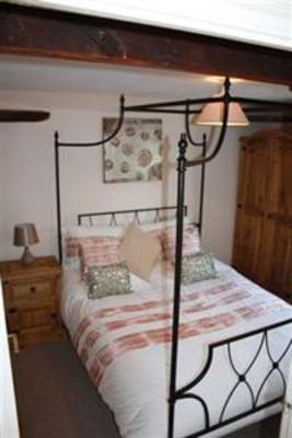 фото отеля Robertsbridge Retreat at Cornhill Luxury Apartments