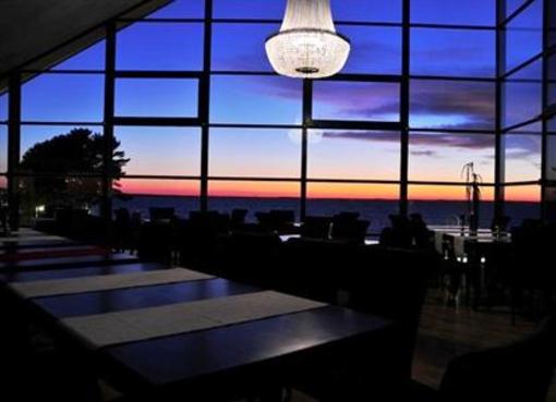 фото отеля Sandstrand Ostseeperle Hotel Glowe