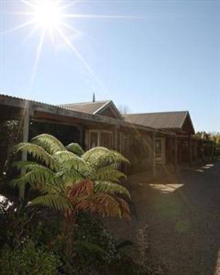 фото отеля Abel Tasman Marahau Lodge