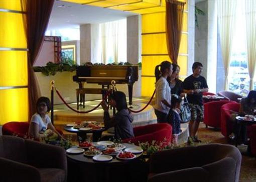 фото отеля Xinruncheng Hotel