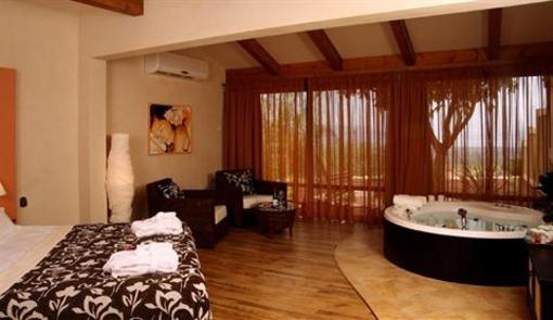 фото отеля Cnaan Village Boutique Hotel & Spa