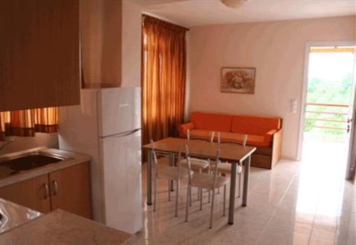 фото отеля Maria's Filoxenia Suites