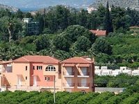 Maria's Filoxenia Suites