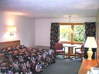 T-Bird Motor Inn