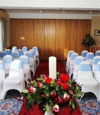 фото отеля BEST WESTERN Royal Chase Hotel