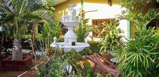 фото отеля Mangoes Guesthouse