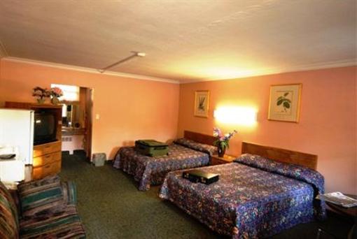 фото отеля Kings Inn Orillia
