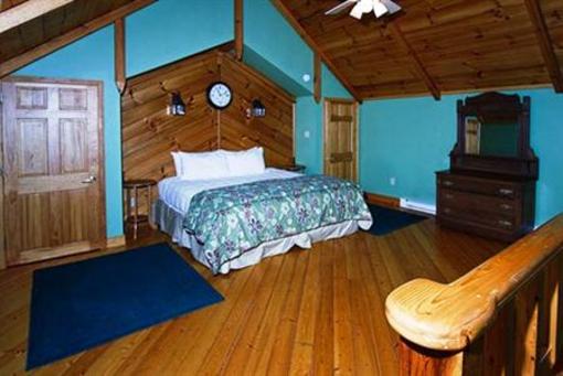 фото отеля Ravenwood Castle Accommodations New Plymouth (Ohio)