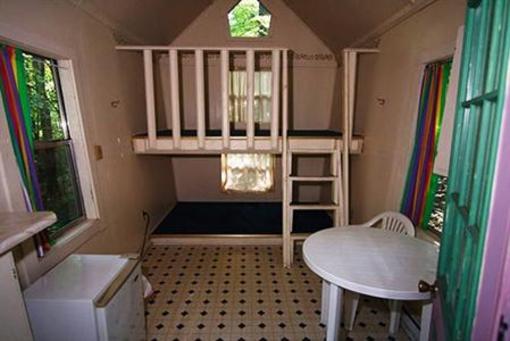 фото отеля Ravenwood Castle Accommodations New Plymouth (Ohio)