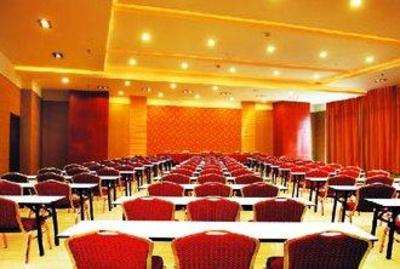 фото отеля Chengdu Everbright International Hotel