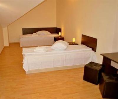 фото отеля Hostel Holland Bacau