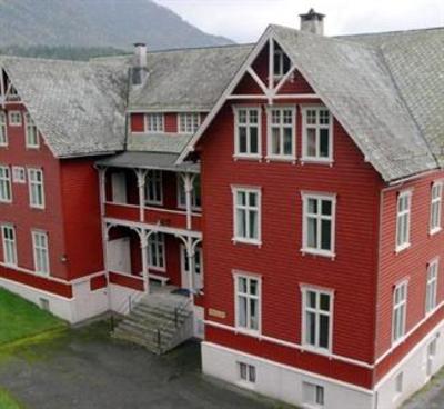 фото отеля Forde Vandrerhjem Hostel