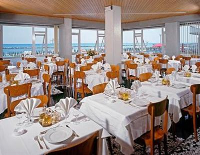 фото отеля President's Hotel Pesaro