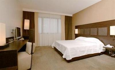 фото отеля Ambassadeur Hotel Genas