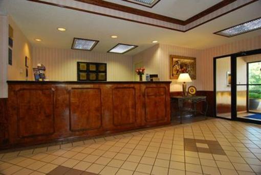 фото отеля BEST WESTERN Lindale Inn