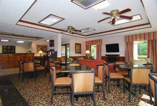 фото отеля BEST WESTERN Lindale Inn