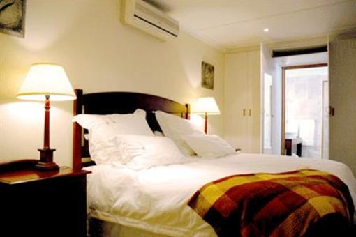 фото отеля Kronenhoff Guesthouse Addo