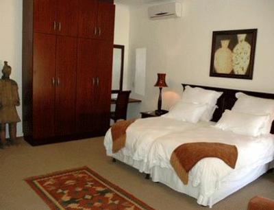фото отеля Kronenhoff Guesthouse Addo