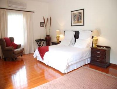 фото отеля Kronenhoff Guesthouse Addo