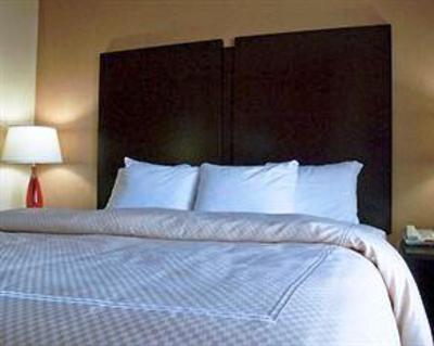 фото отеля Plaza Suites