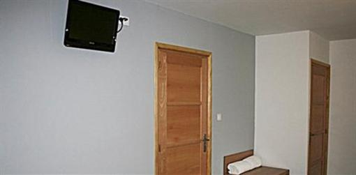 фото отеля Hotel La Tour Des Lys Maubeuge