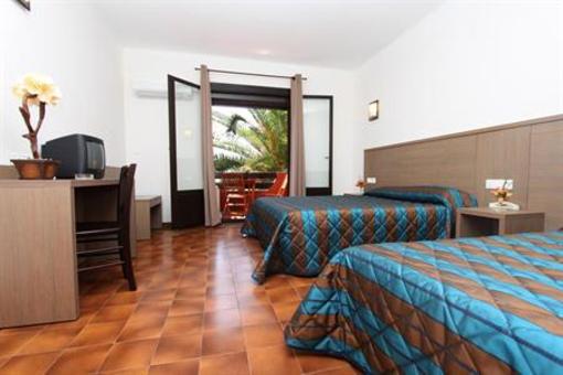 фото отеля Hotel Corsica
