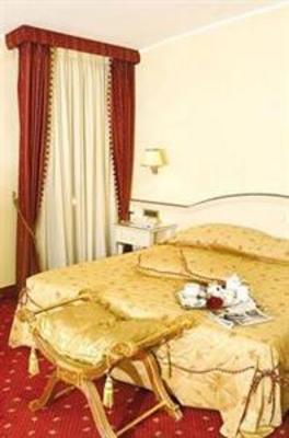 фото отеля Grand Hotel Osman