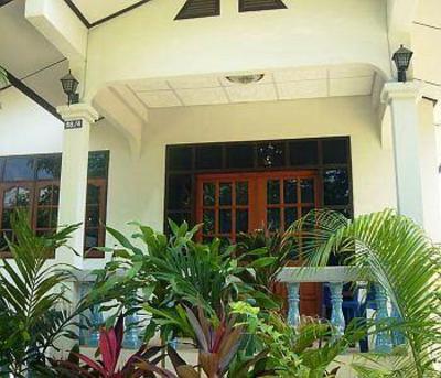 фото отеля Baan Phuttaraksa