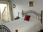 фото отеля Wyatt House Country Inn