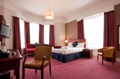 фото отеля Innkeeper's Lodge Leeds Calverley