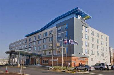 фото отеля aloft Chesapeake
