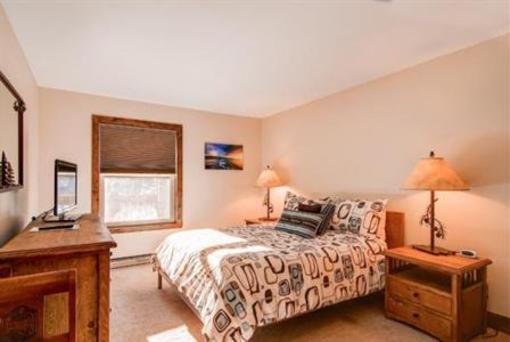фото отеля River Mountain Lodge unit w305