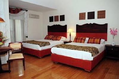 фото отеля Hotel El Rodeo Country Inn