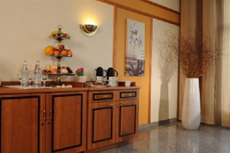 фото отеля Hotel Residenz Oberhausen