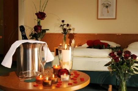 фото отеля Hotel Residenz Oberhausen