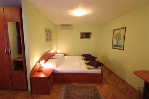 фото отеля Venus Apartments and Rooms Split