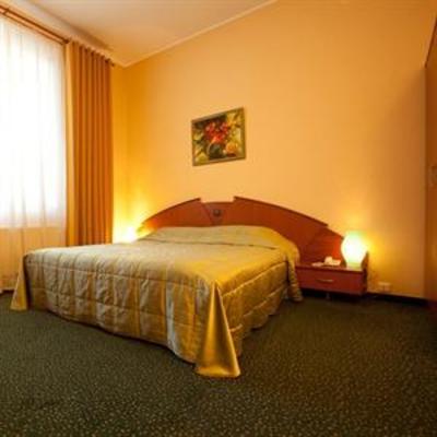 фото отеля Luna Hotel Chisinau