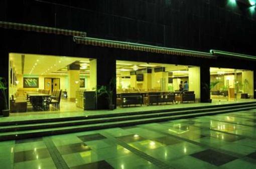 фото отеля Cambay Grand Ahmedabad
