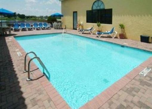 фото отеля Quality Inn and Suites Mount Dora