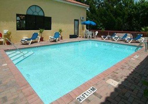 фото отеля Quality Inn and Suites Mount Dora